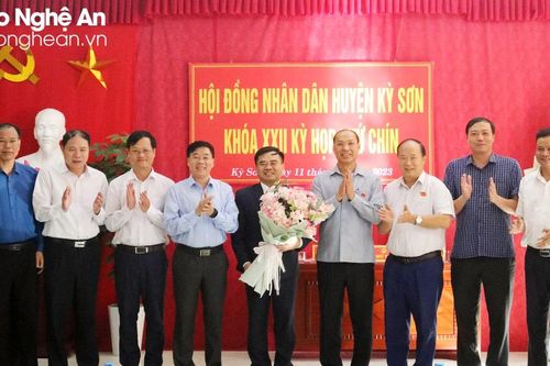 Bầu Chủ tịch UBND huyện Kỳ Sơn, nhiệm kỳ 2021-2026