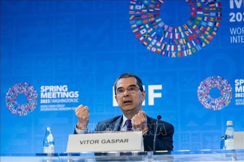 IMF: Mỹ, Trung Quốc đối mặt những thách thức kinh tế khác nhau