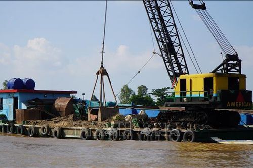 Tính toán cung ứng cát đủ và đúng quy định cho dự án cao tốc