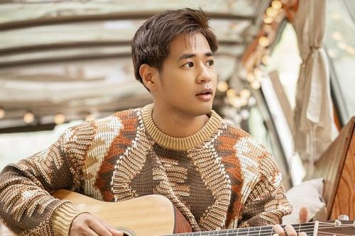 Ca sĩ Khải Đăng ra MV 'Em đẹp nhất trên đời' sau bản hit 350 triệu lượt xem