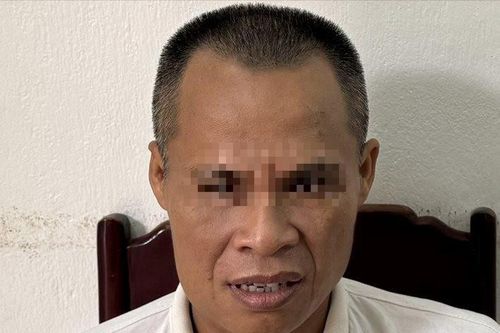 Say xỉn đấm cả người thi hành công vụ