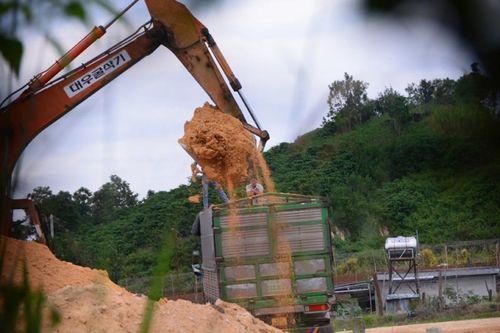 Lâm Đồng: Vén bức màn bí ẩn trong thùng những chiếc 'xe vua'