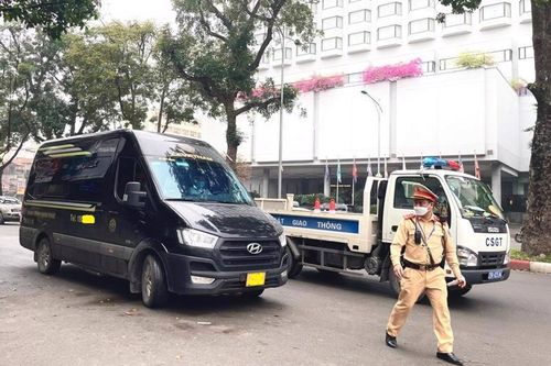 Siết quản lý xe kinh doanh vận tải, bịt 'kẽ hở' với xe hợp đồng trá hình