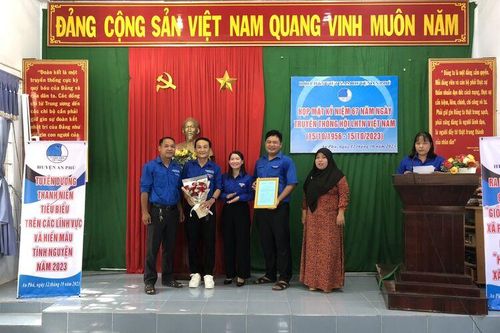 An Phú họp mặt kỷ niệm 67 năm Ngày truyền thống Hội Liên hiệp Thanh niên Việt Nam