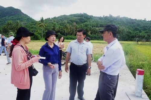 Đoàn giám sát HĐND tỉnh Khánh Hòa: Khảo sát việc thực hiện các hạng mục, công trình thuộc các chương trình mục tiêu quốc gia
