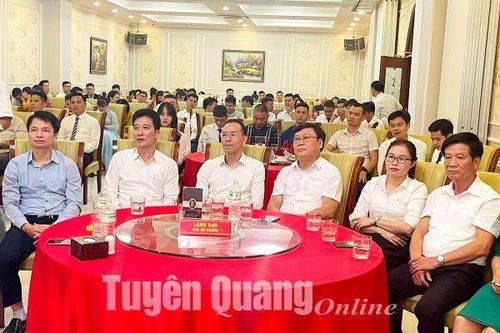 Hội Doanh nhân trẻ tỉnh Tuyên Quang gặp mặt kỷ niệm ngày Doanh nhân Việt Nam