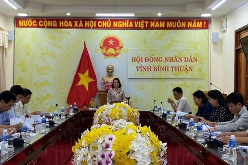 Kết hợp thuê lấy mẫu, phân tích mẫu