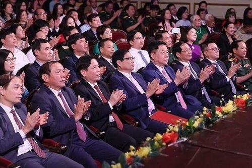 Thủ tướng Phạm Minh Chính dự Lễ trao Giải thưởng toàn quốc về thông tin đối ngoại lần thứ IX