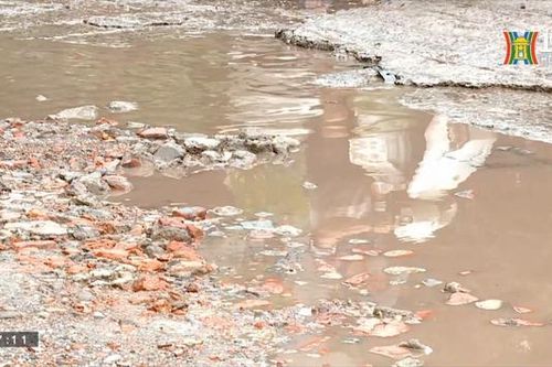 Những con đường 'đau khổ' giữa Thủ đô