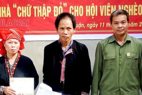 Lào Cai xây nhà 'Chữ thập đỏ' tặng hộ nghèo