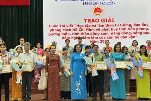 Tuyên dương 80 tập thể, cá nhân điển hình 'Dân vận khéo' ở Quận 5