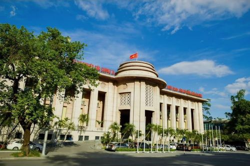 Người có chức vụ tại NHNN không được quản lý doanh nghiệp liên quan sau khi nghỉ