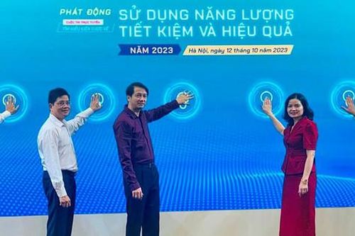 Thi trực tuyến sử dụng năng lượng tiết kiệm và hiệu quả