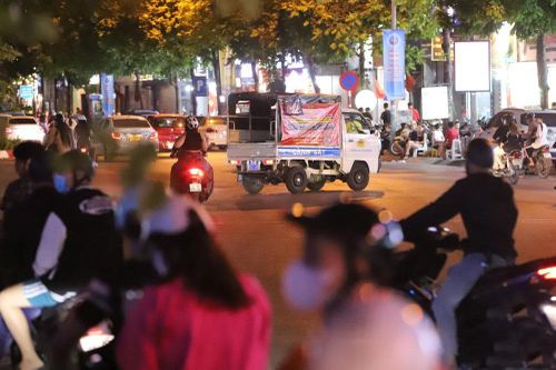 Không tụ tập, 'báo chốt' 141 lên mạng xã hội