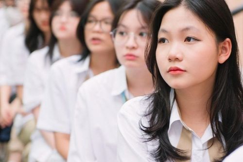 Đề xuất nghỉ học thứ Bảy: Không khả thi vì tăng áp lực cho học sinh