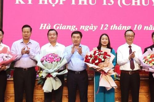 HĐND tỉnh Hà Giang kiện toàn nhân sự, thông qua nhiều nghị quyết quan trọng