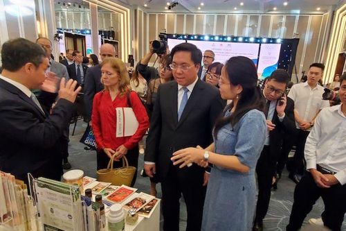 Doanh nghiệp, doanh nhân Việt Nam góp phần làm thay đổi diện mạo đất nước