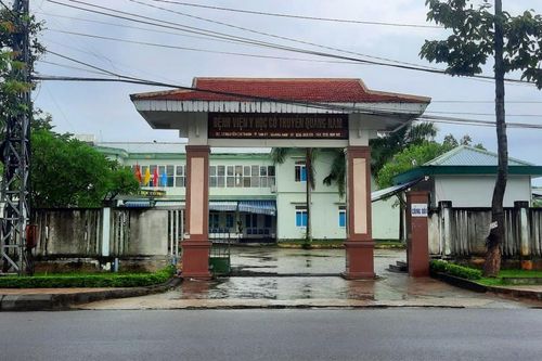 Vì sao Bệnh viện Y học Cổ truyền Quảng Nam nợ lương, chưa đóng bảo hiểm cho người lao động?