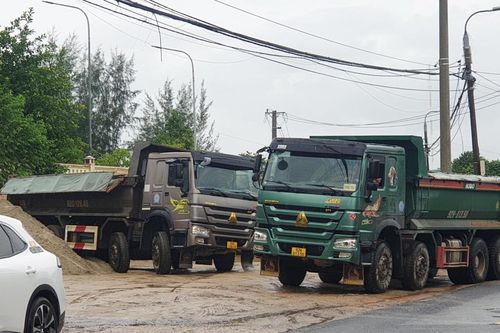 Xe quá tải vẫn lưu thông trên đường cấm