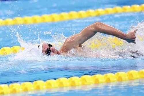 Nguyễn Huy Hoàng chiến thắng 400m tự do tại giải vô địch quốc gia