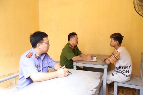 Khởi tố kẻ cầm đầu nhóm thanh niên hễ 'thấy người Vĩnh Phúc ngổ ngáo là đánh'
