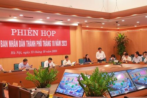Hà Nội xem xét phân cấp việc cấp giấy phép kinh doanh dịch vụ karaoke
