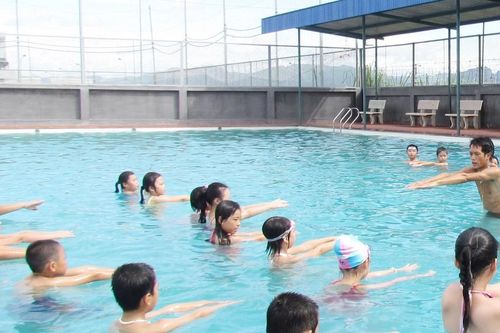 Cách phòng tránh tai nạn thương tích tại trường học