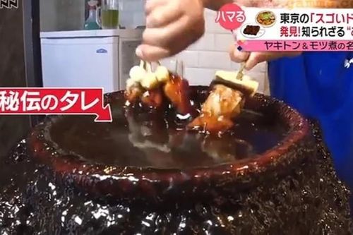 Nhà hàng gây sốc vì không rửa lọ nước sốt hơn nửa thế kỷ