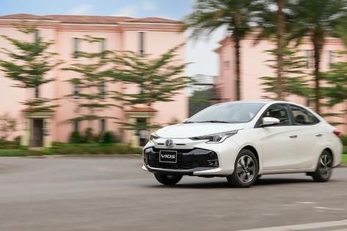 Top 10 ô tô bán chạy nhất tháng 9 tại Việt Nam