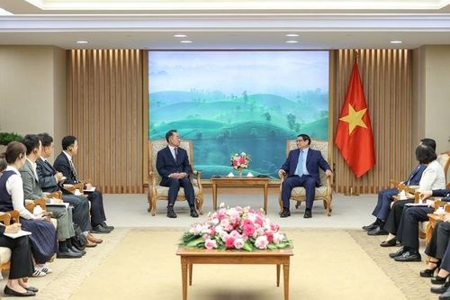 Thủ tướng mong muốn Tập đoàn công nghệ Amkor tiếp tục hỗ trợ Việt Nam phát triển ngành công nghiệp bán dẫn