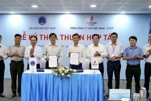 Hội Dầu Khí Việt Nam ký thỏa thuận hợp tác với PV GAS
