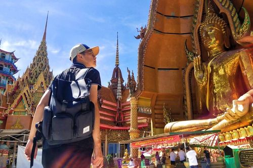 Chàng trai Việt lái xe máy 28 ngày dọc xứ chùa Vàng, đến 'Hà Giang của Thái Lan'