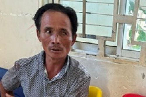 Người đàn ông ngoài 50 tuổi đâm chết đối phương trong lúc giằng co
