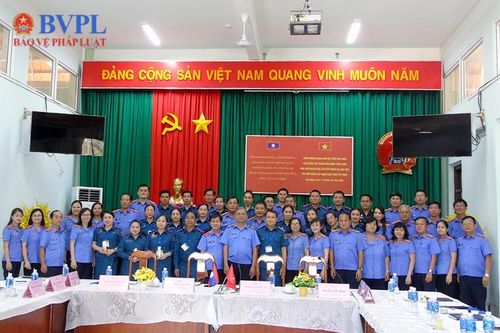 VKSND tỉnh Tây Ninh gặp gỡ, làm việc với Đoàn cán bộ, Kiểm sát viên VKSND nước CHDCND Lào