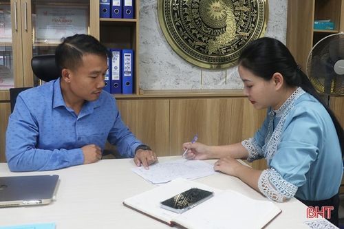 'Tổng đài' tư vấn pháp luật cho người dân