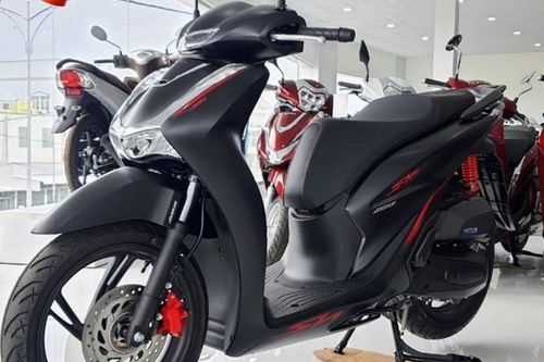 Giá giảm hàng loạt nhưng thị trường xe máy Việt Nam vẫn ảm đạm
