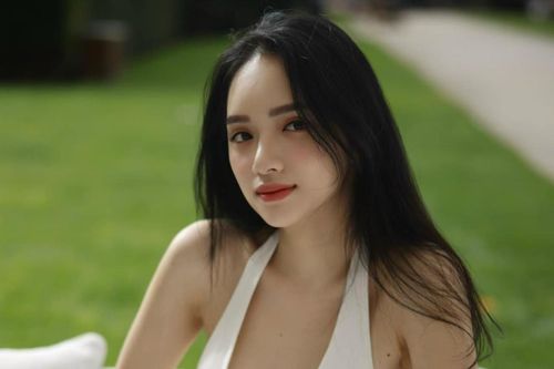 Hương Giang ngậm ngùi tiết lộ tình trạng mối quan hệ sau tin vui của Thanh Hằng