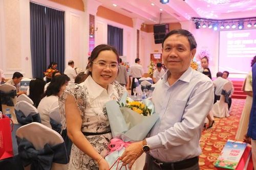 Chính quyền và doanh nghiệp đồng lòng đưa nền kinh tế Đất Sen hồng bứt phá