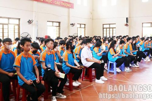 Ngăn ngừa bạo lực học đường: Cần nhiều giải pháp tích cực