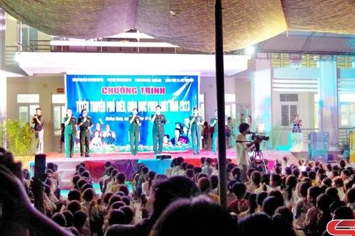 Phổ biến, giáo dục pháp luật tại Trường phổ thông dân tộc bán trú TH &THCS xã Mường Bang.