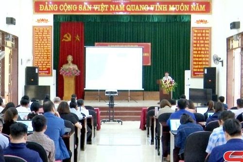 Mai Sơn tập huấn chuyển đổi số năm 2023