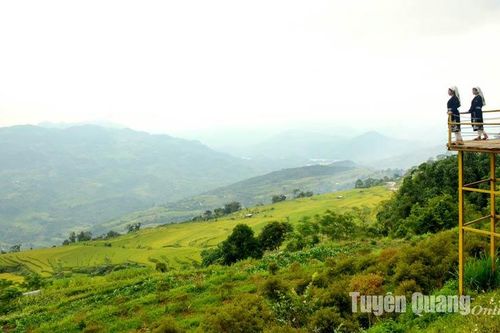 Khâu Tràng – Xứ sở du lịch