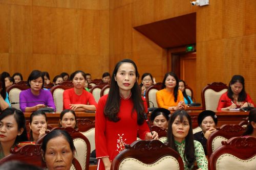 Quan tâm giải quyết nhiều vấn đề liên quan đến phụ nữ