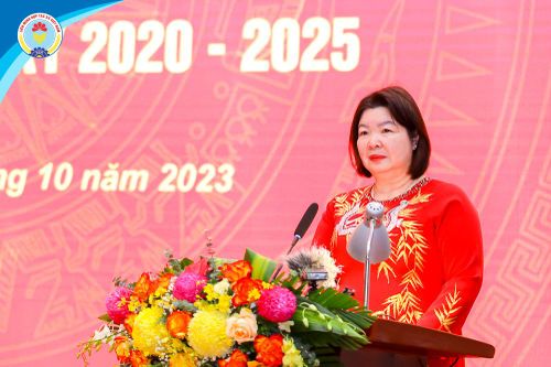 Bà Cao Xuân Thu Vân làm Chủ tịch Liên minh Hợp tác xã Việt Nam