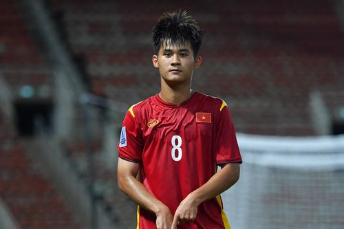 Bóng đá Việt Nam bồi dưỡng thế hệ trẻ: Mạnh dạn đổi mới, hướng tới World Cup