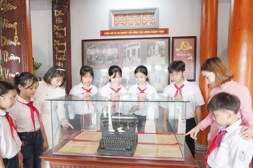 Kỷ niệm 120 năm Ngày sinh đồng chí Lương Khánh Thiện: Nhà lãnh đạo tiền bối tiêu biểu của Đảng