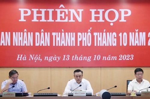 Hà Nội xem xét phân cấp việc cấp giấy phép kinh doanh dịch vụ karaoke