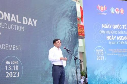 Thúc đẩy nhận thức toàn cầu về giảm nhẹ rủi ro thiên tai