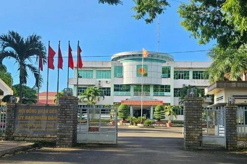 Ủy ban huyện thua kiện giáo viên phải xin kinh phí để bồi thường
