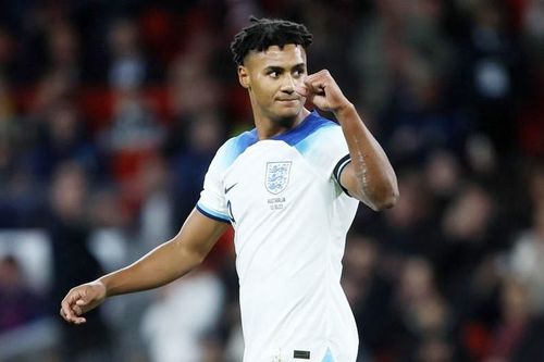Ollie Watkins khẳng định mình cùng Tam sư